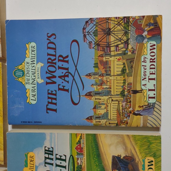 The Days of Laura Ingalls Wilder by T.L. Tedrow Set of 5 books - Picture 6 of 16